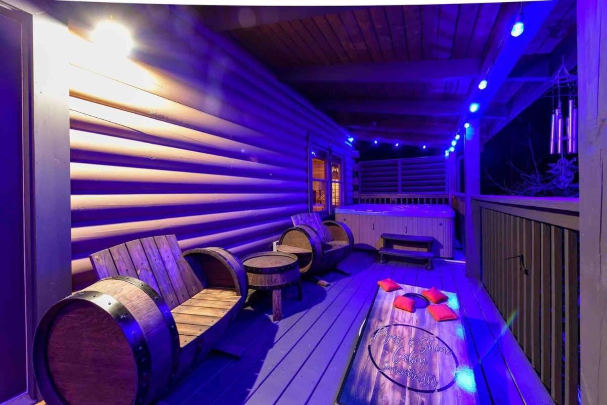 Ryes And Shine Bootlegger'S Cabin! Hot Tub* Pool* Arcade* Billiards *Ev * Pet Friendly Севьервилл Экстерьер фото